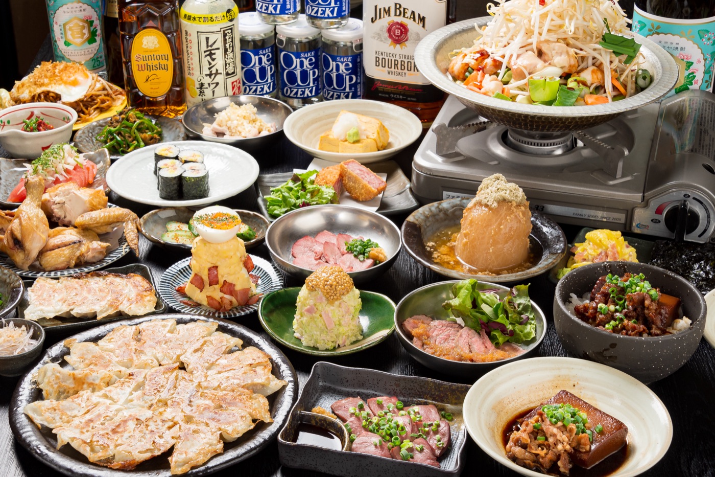 宴会の盛り合わせ