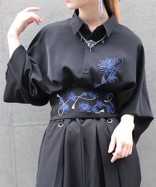 菊刺繍半袖シャツ