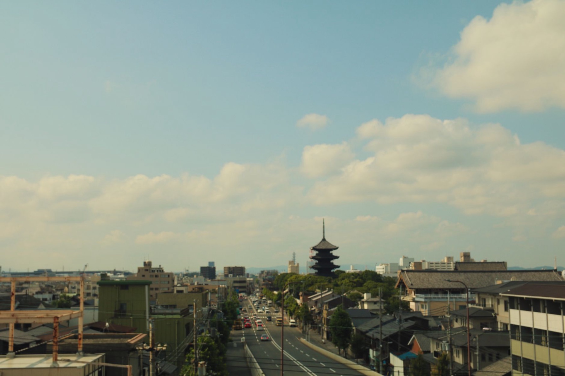 京都観光・新京極周辺の街並み