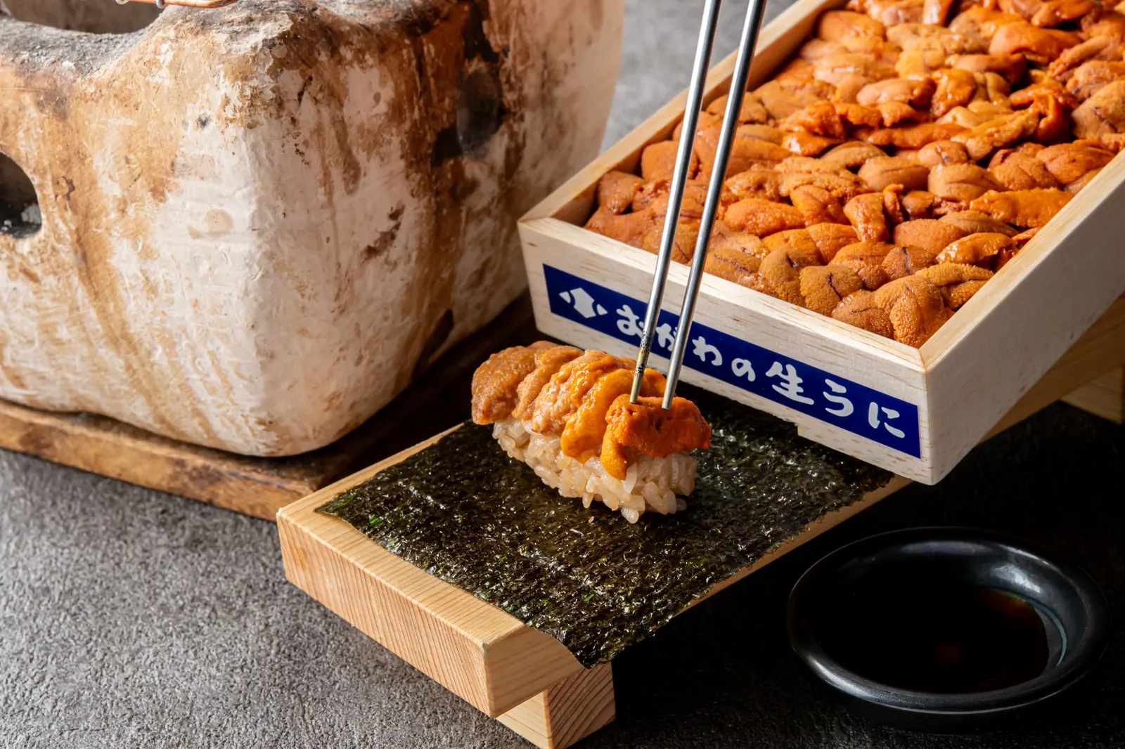 【特選寿司】覚悟！名物うにドック