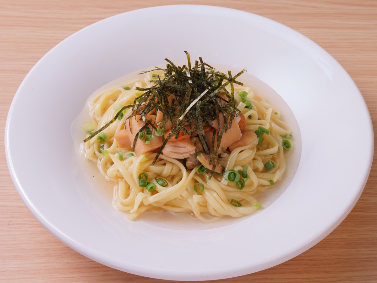 明太子と大葉ときざみ海苔の和風パスタ