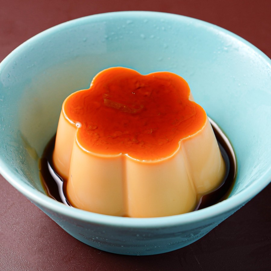 やきとり鶏丸 南草津店 自家製プリン — 甘さ控えめのデザート